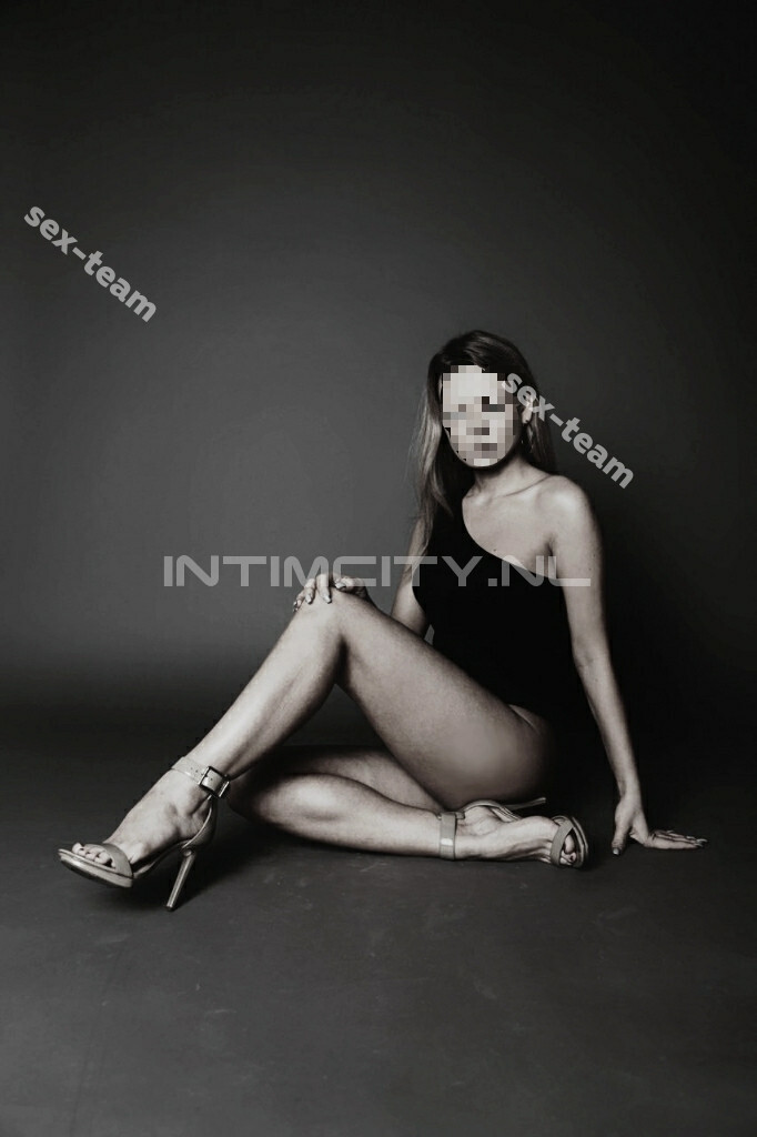 Массаж: Лера